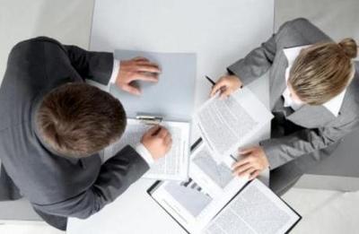 專業(yè)商務(wù)陪同翻譯服務(wù) 蘇州博程翻譯的卓越解決方案